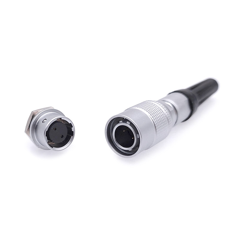 YC8 mini Circular connectors 8 - مراجعة Push Fit Connector وسعره